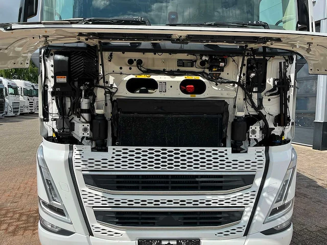 Volvo - fh500 - i-shift - retarder - vollucht - 2021 - vrachtwagen - afbeelding 3 van  24