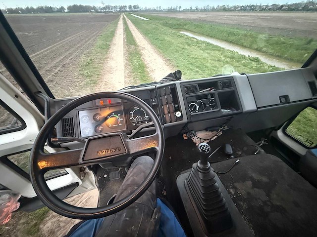 Volvo - fl608-4x2-j 75 - truck - 1993 - afbeelding 3 van  9