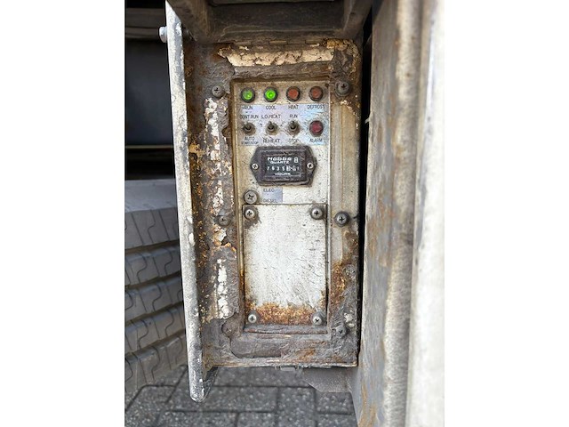 Volvo - fm 9 cooling 260 - vrachtwagen - afbeelding 4 van  12