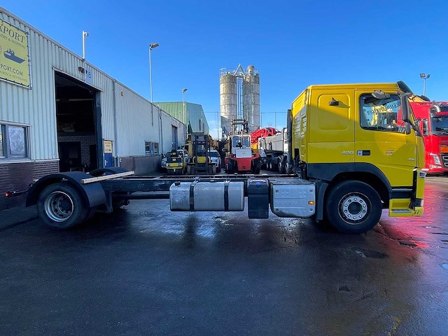 Volvo - fm420 - vrachtwagen - afbeelding 14 van  14