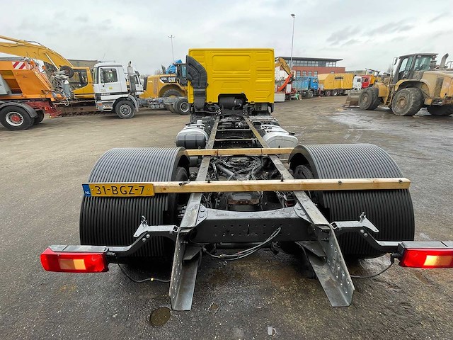 Volvo - fm420 - vrachtwagen - afbeelding 7 van  11