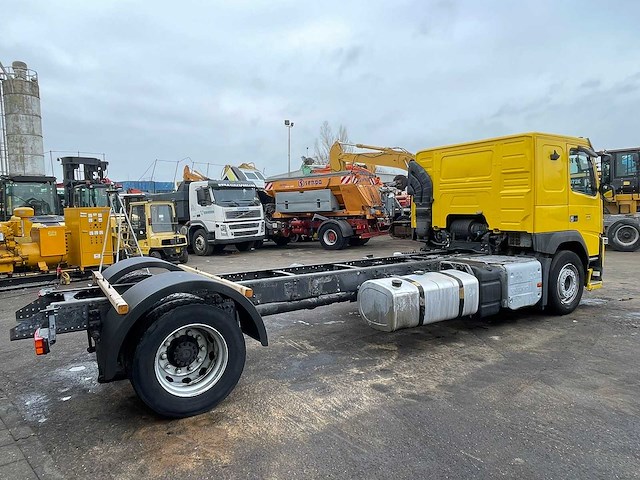 Volvo - fm420 - vrachtwagen - afbeelding 8 van  11