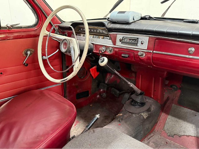 Volvo - kattenrug - 18 sport - pv 544 c - oldtimer - 1965 - afbeelding 4 van  24