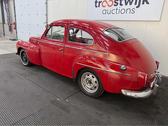 Volvo - kattenrug - 18 sport - pv 544 c - oldtimer - 1965 - afbeelding 21 van  24