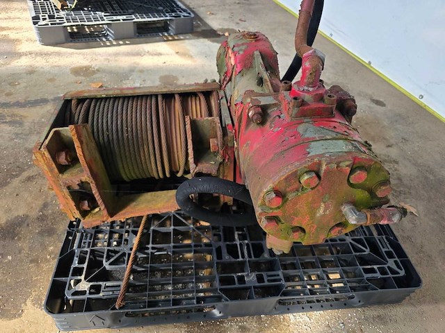 Volvo - lier - afbeelding 9 van  9