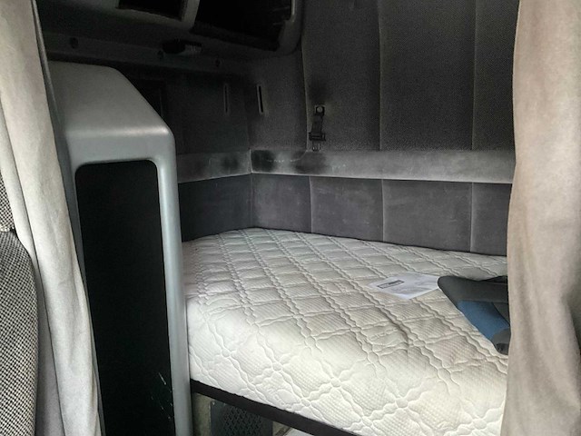 Volvo - nh 12 - torpeo 610 - vrachtwagen -1998 - afbeelding 15 van  34