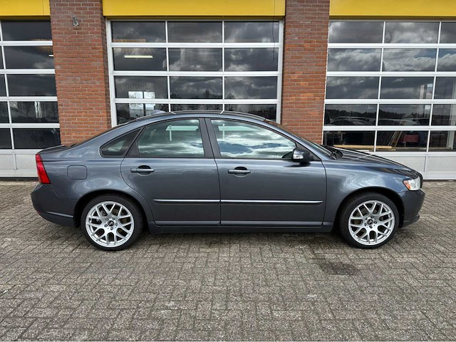 Volvo - s40 - 1.8 - personenauto - 2009 - afbeelding 23 van  25