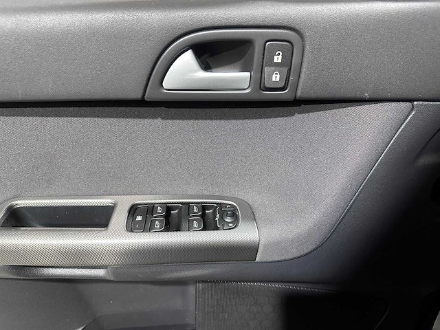 Volvo - s40 - 1.8 edition ii sport - 86-xs-fb - afbeelding 3 van  18