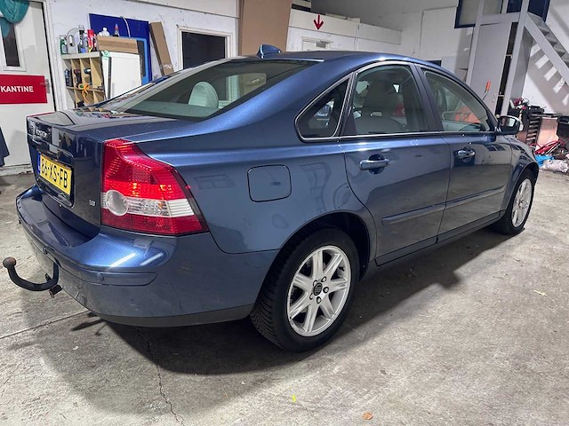 Volvo - s40 - 1.8 edition ii sport - 86-xs-fb - afbeelding 14 van  18