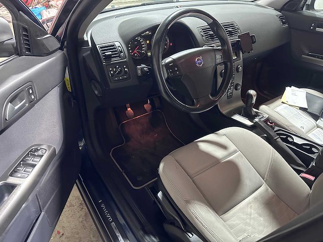 Volvo - s40 - 1.8 edition ii sport - 86-xs-fb - afbeelding 17 van  18