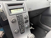 Volvo - s40 - 1.8 kinetic - personenauto - 2004 - afbeelding 23 van  26