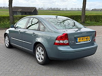 Volvo - s40 - 2.4 summum 91-rt-nb - personenauto - 2005 - afbeelding 11 van  17