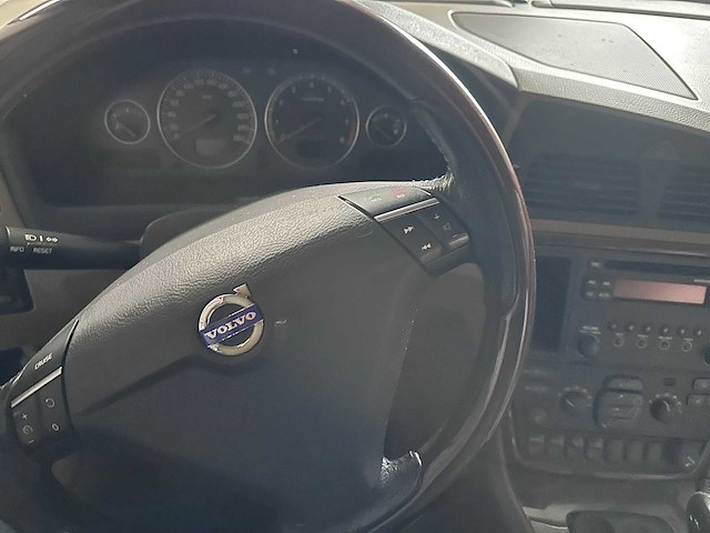 Volvo - s60 - 2.4 bi-fuel summum - 18-rh-dn - afbeelding 8 van  9