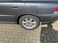 Volvo - s60 - 2.4 d5 drivers ed. - personenauto - 2008 - afbeelding 15 van  19