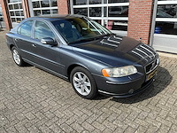Volvo - s60 - 2.4 d5 drivers ed. - personenauto - 2008 - afbeelding 11 van  29