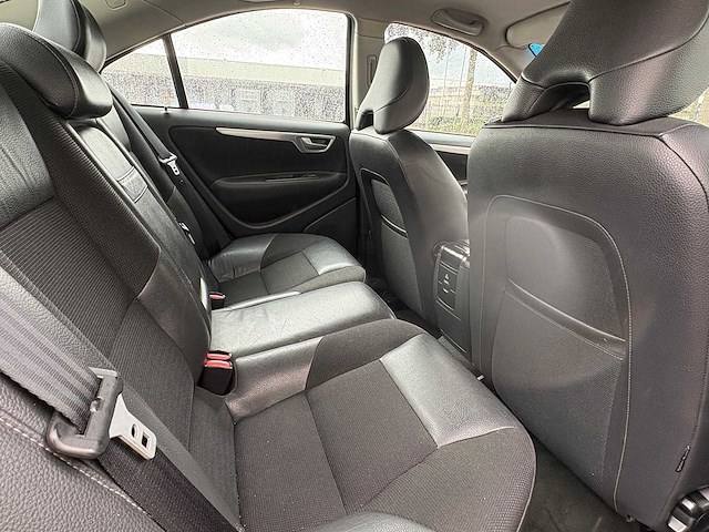 Volvo - s60 - 2.4 edition ii - personenauto - afbeelding 3 van  16