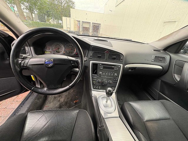 Volvo - s60 - 2.4 edition ii - personenauto - afbeelding 4 van  16