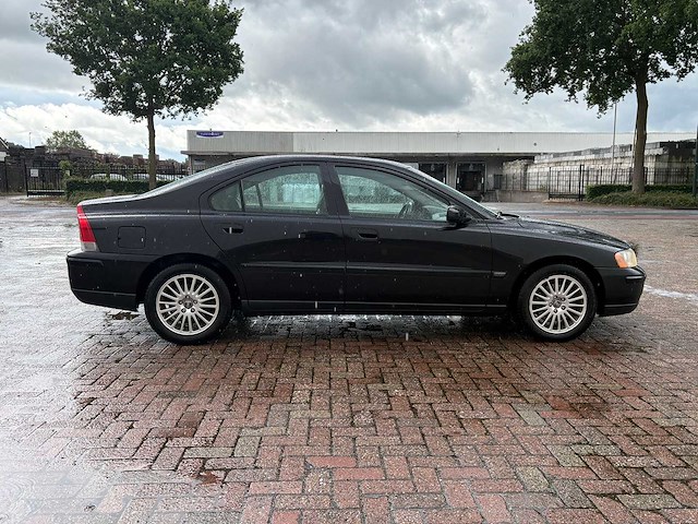 Volvo - s60 - 2.4 edition ii - personenauto - afbeelding 13 van  16