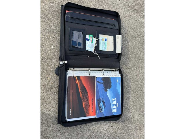 Volvo - s70 - 2.3 t-5 exclusive - car - 1997 - afbeelding 10 van  21