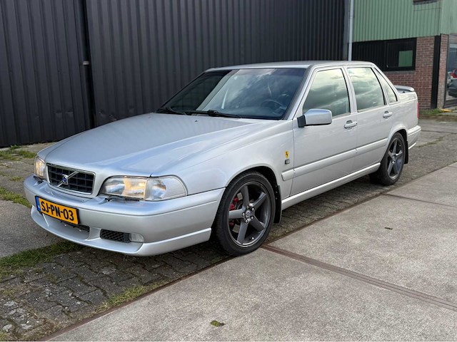 Volvo - s70 - 2.3 t-5 exclusive - car - 1997 - afbeelding 1 van  21