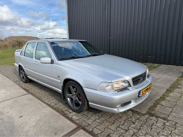 Volvo - s70 - 2.3 t-5 exclusive - car - 1997 - afbeelding 18 van  21