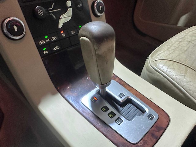 Volvo - s80 - 2.5 t momentum - 63-tr-nf - afbeelding 4 van  11