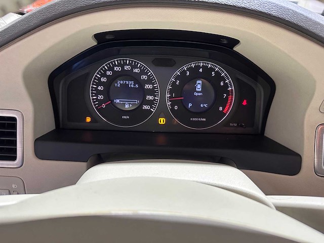 Volvo - s80 - 2.5 t momentum automaat- 57-xf-lh - afbeelding 2 van  21