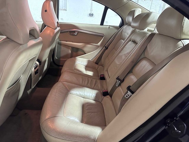 Volvo - s80 - 2.5 t momentum automaat- 57-xf-lh - afbeelding 9 van  21
