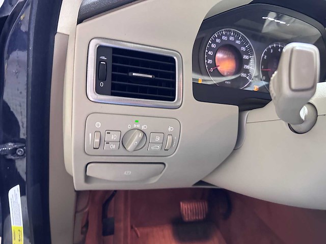 Volvo - s80 - 2.5 t momentum automaat- 57-xf-lh - afbeelding 4 van  21