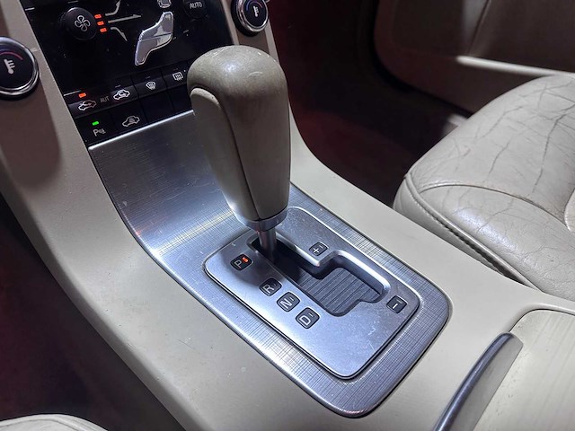 Volvo - s80 - 2.5 t momentum automaat- 57-xf-lh - afbeelding 7 van  21