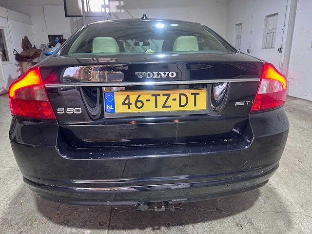 Volvo - s80 - 2.5 t summum automaat- 46-tz-dt - afbeelding 17 van  22
