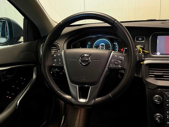 Volvo - v40 - 1.5 t2 nordic+ 2017 ng-667-h iaw - afbeelding 6 van  23