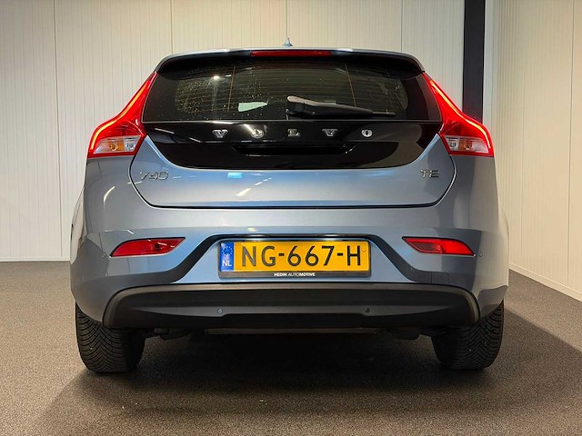 Volvo - v40 - 1.5 t2 nordic+ 2017 ng-667-h iaw - afbeelding 18 van  23