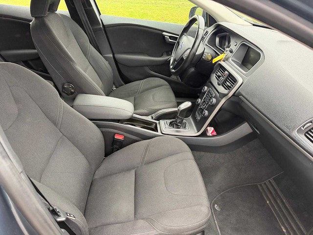 Volvo - v40 - 1.6 t3 kinetic 99-zdh-4 2012 iaw - afbeelding 5 van  16