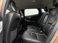 Volvo - v40 - 1.6 t4 summum - 91-zrr-9- 2013 iaw - afbeelding 2 van  24