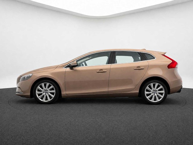 Volvo - v40 - 1.6 t4 summum 91-zrr-9 2013 iaw - afbeelding 6 van  10