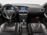 Volvo - v40 - 1.6 t4 summum 91-zrr-9 2013 iaw - afbeelding 2 van  15