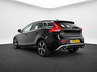 Volvo - v40 - 2.0 d2 kinetic - tv-161-d- 2016 iaw - afbeelding 15 van  17