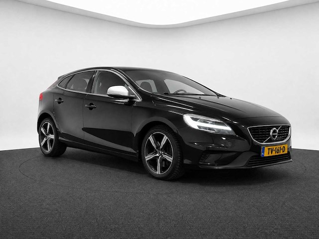 Volvo - v40 - 2.0 d2 kinetic - tv-161-d- 2016 iaw - afbeelding 14 van  17