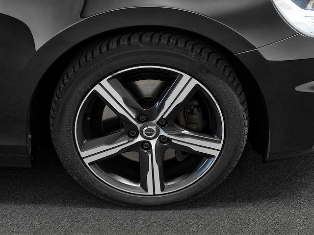 Volvo - v40 - 2.0 d2 kinetic - tv-161-d- 2016 iaw - afbeelding 15 van  17