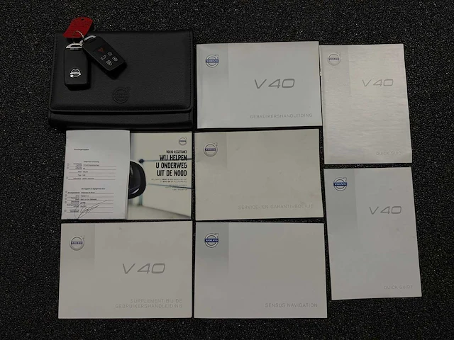 Volvo - v40 - 2.0 d2 kinetic tv-161-d- 2016 iaw - afbeelding 7 van  22