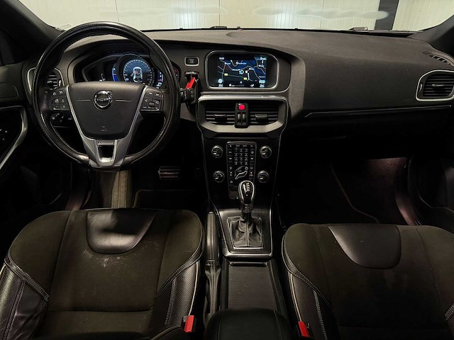 Volvo - v40 - 2.0 d2 kinetic tv-161-d- 2016 iaw - afbeelding 4 van  22