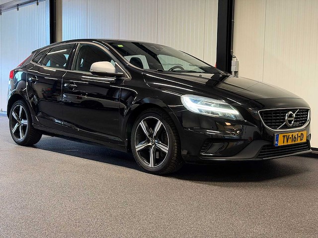 Volvo - v40 - 2.0 d2 kinetic tv-161-d- 2016 iaw - afbeelding 10 van  22