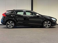 Volvo - v40 - 2.0 d2 kinetic tv-161-d- 2016 iaw - afbeelding 9 van  22