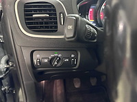 Volvo - v40 - 2.0 d4 momentum bns - 7-xxk-52 - afbeelding 3 van  13