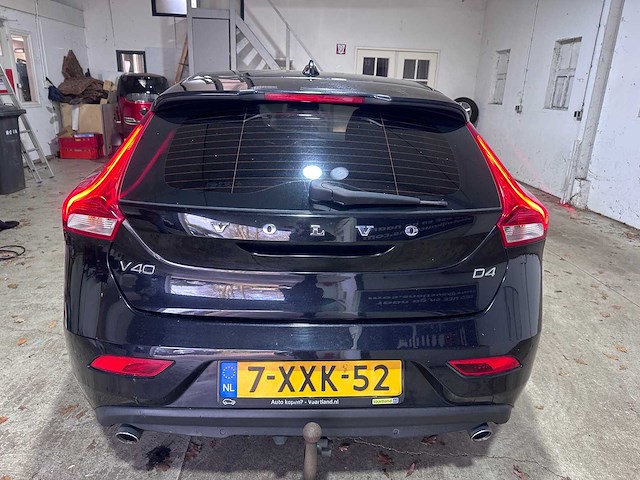Volvo - v40 - 2.0 d4 momentum bns - 7-xxk-52 - afbeelding 10 van  16