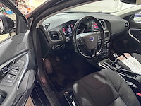 Volvo - v40 - 2.0 d4 momentum bns - 7-xxk-52 - afbeelding 14 van  16