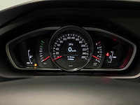Volvo - v40 - 2.0 t2 momentum l-617-kf 2016 iaw - afbeelding 4 van  23