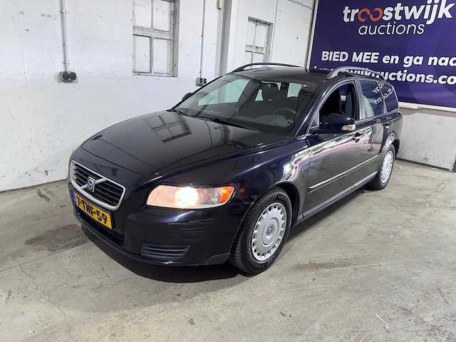 Volvo - v50 - 1.6d s/s momentum - 7-tnf-59 - afbeelding 1 van  20