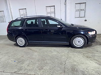 Volvo - v50 - 1.6d s/s momentum - 7-tnf-59 - afbeelding 17 van  20